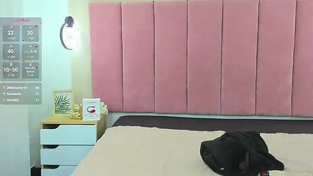 Helenn_Moore webcam