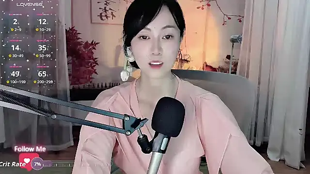 noomi-1111 webcam