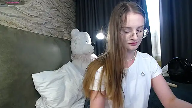 KateJonson webcam