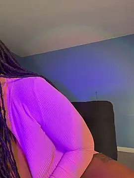 GirthGoddessCoco webcam