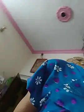 Sexy-Suhani2