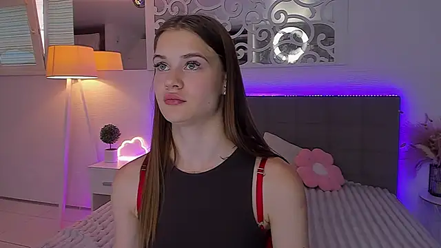 LuisaClover webcam