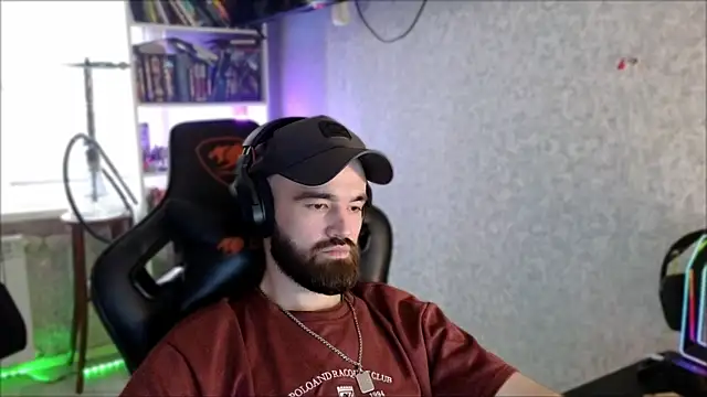 _Serious_Man webcam