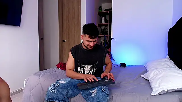 Two_sinzXX webcam