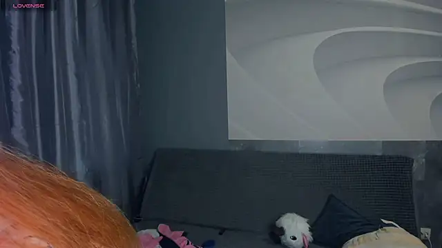 TarynPalek webcam