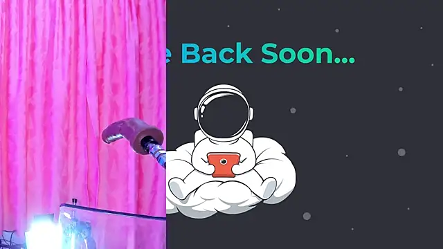 NathaxaLeans webcam