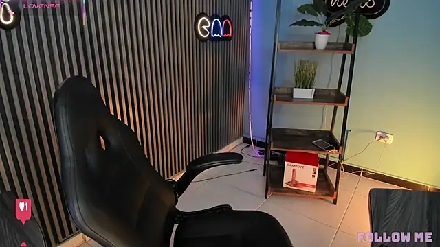 Emily_robertss1 webcam