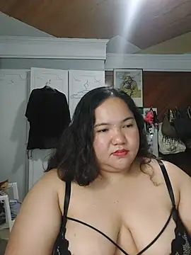LianaCruzado webcam