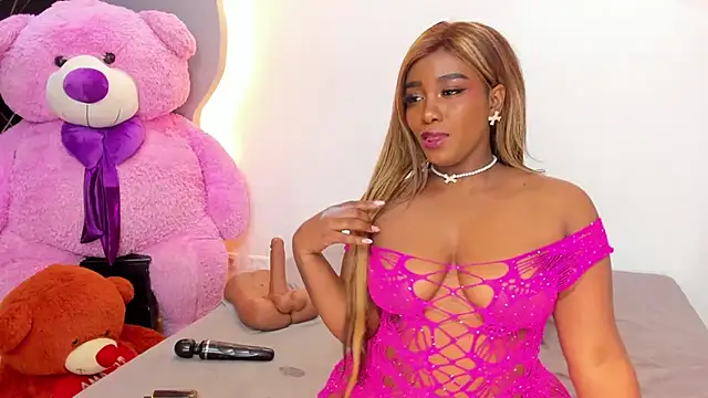 ArianaBlackk webcam