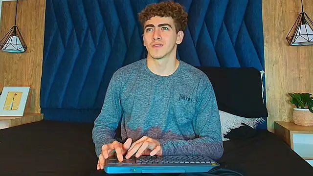 Tyler_Mcrey webcam
