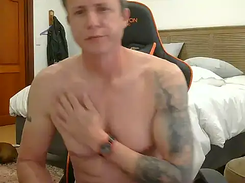 TroyDieselXXX webcam