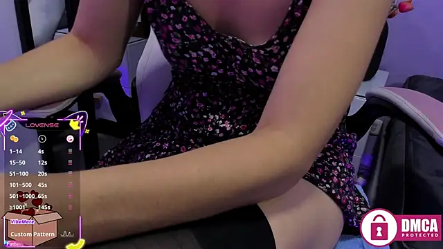 ana_gadot webcam