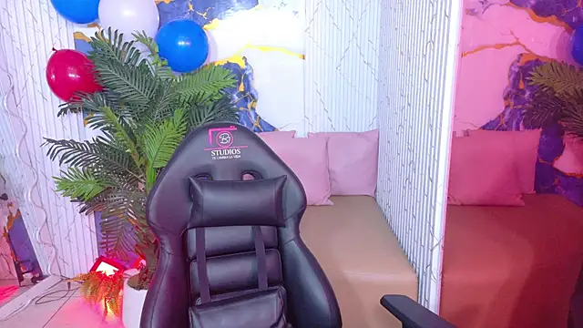 Lexy_tay