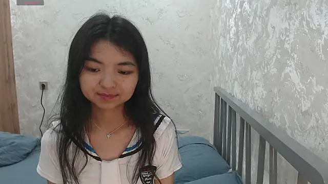 Shy_Kira