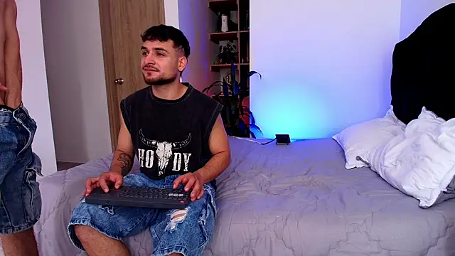 Two_sinzXX webcam