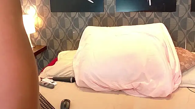 ScarleetSmith webcam