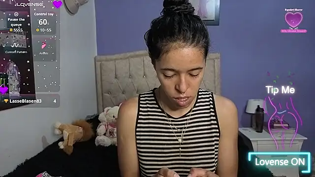 stephania_t webcam