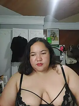 LianaCruzado webcam