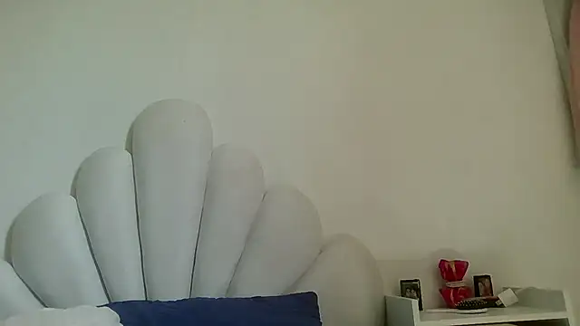 Cutie_Shy_ webcam