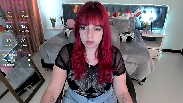 Blair_red_ webcam