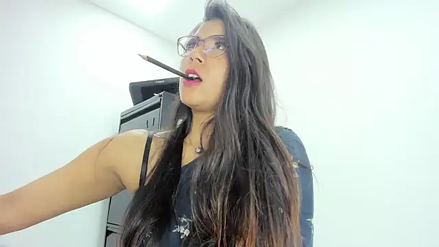 Luna_Dumont webcam