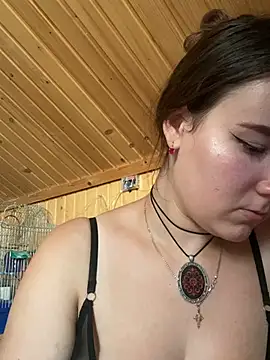 mewKate webcam