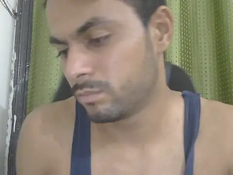 Stubborndesiboy webcam