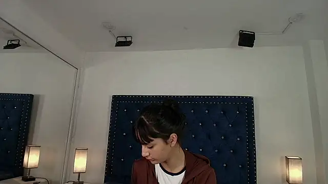 Damian_and_roxanne webcam