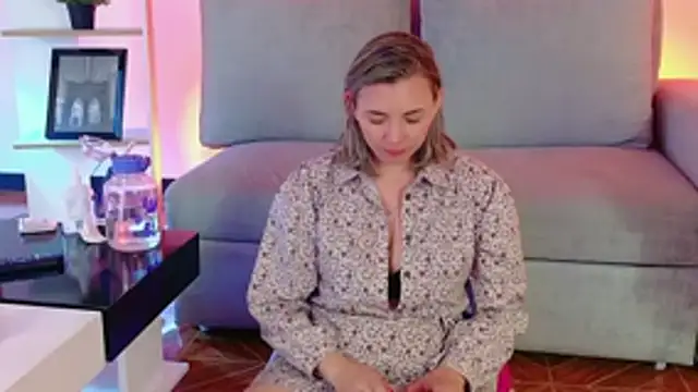 milfsecret69 webcam