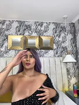 AnitaMore_ webcam