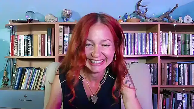 Foxilady357 webcam