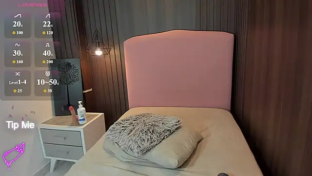ROXXYBLOOM webcam