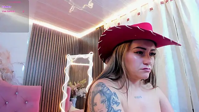LUNAKITTY_TAY webcam
