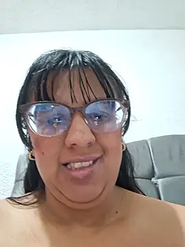 ZaidaWet webcam
