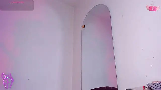 Viioleett_cum webcam