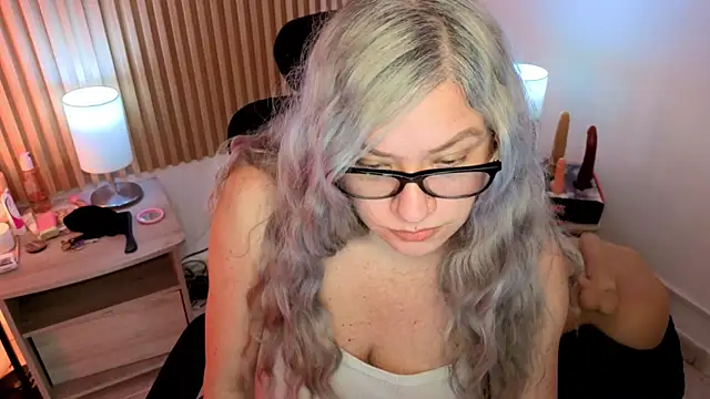 MarianL0ve webcam