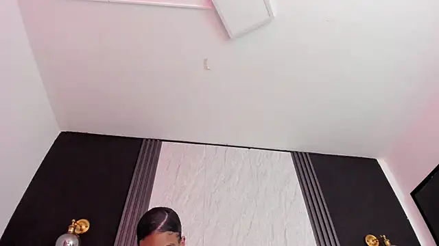 YummyDuooo webcam