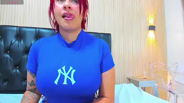 SweerLuna webcam