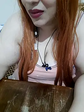 Madam_bezzzoul webcam