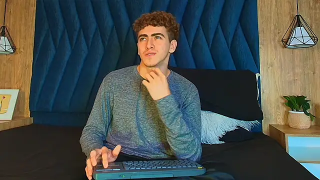 Tyler_Mcrey webcam