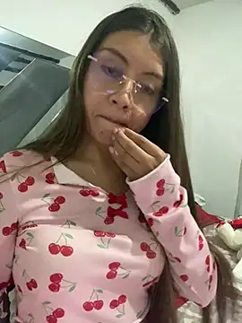 Sara-cooper2 webcam