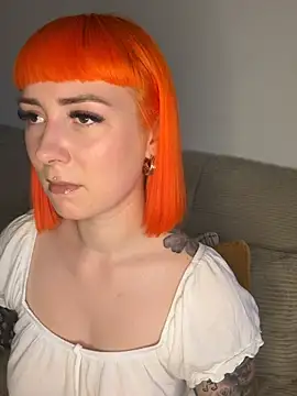 ScarletVixenLive webcam