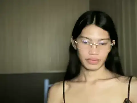 Yourgoddess_jayve webcam