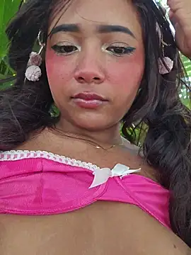 Pretty_karol webcam