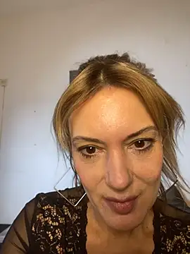 GeraldineDeluca webcam