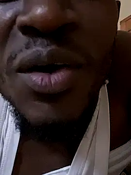 TallandBigEbony webcam