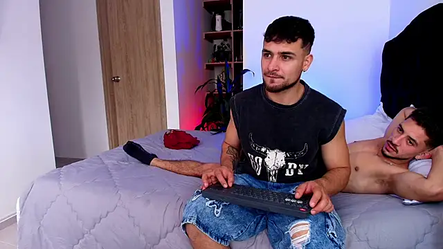 Two_sinzXX webcam