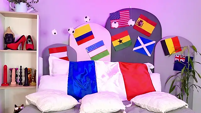 SophieGomez22 webcam