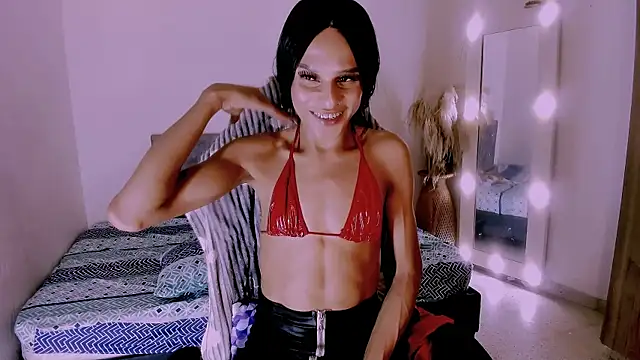 carolinemiller7 webcam