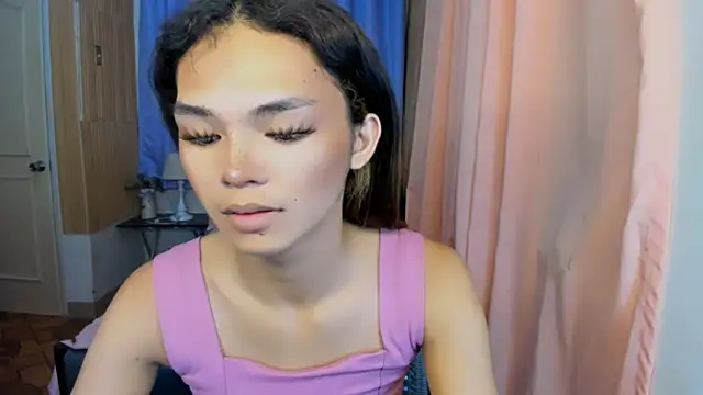 Kitty_Bigcockxxx webcam